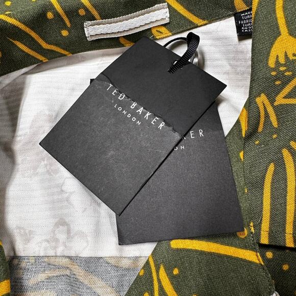 Ted Baker Viktor Dark Green Floral Short Sleeve Button Down Men's 6 (US XXL) NWT - Picture 6 of 9